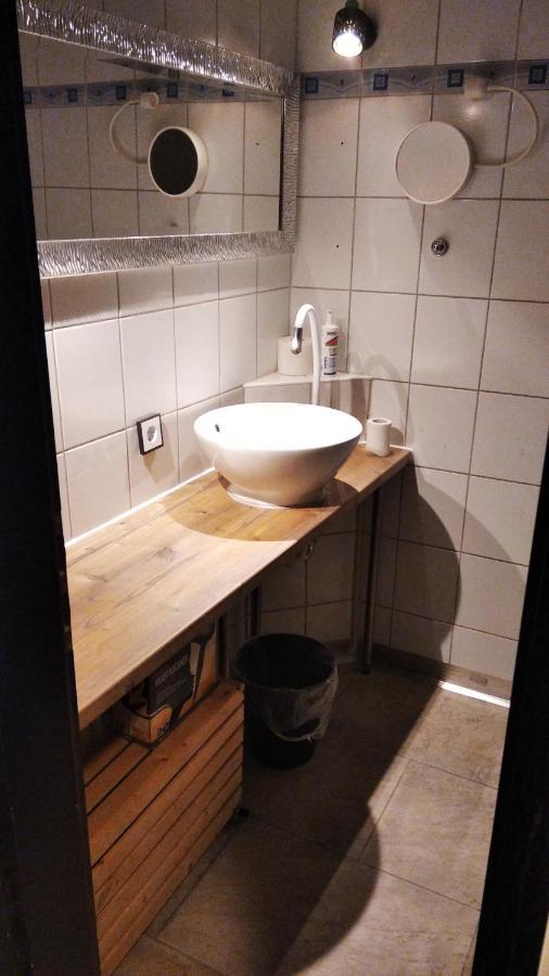 Sroom 118 And 119 In Center Ройтлинген Екстериор снимка